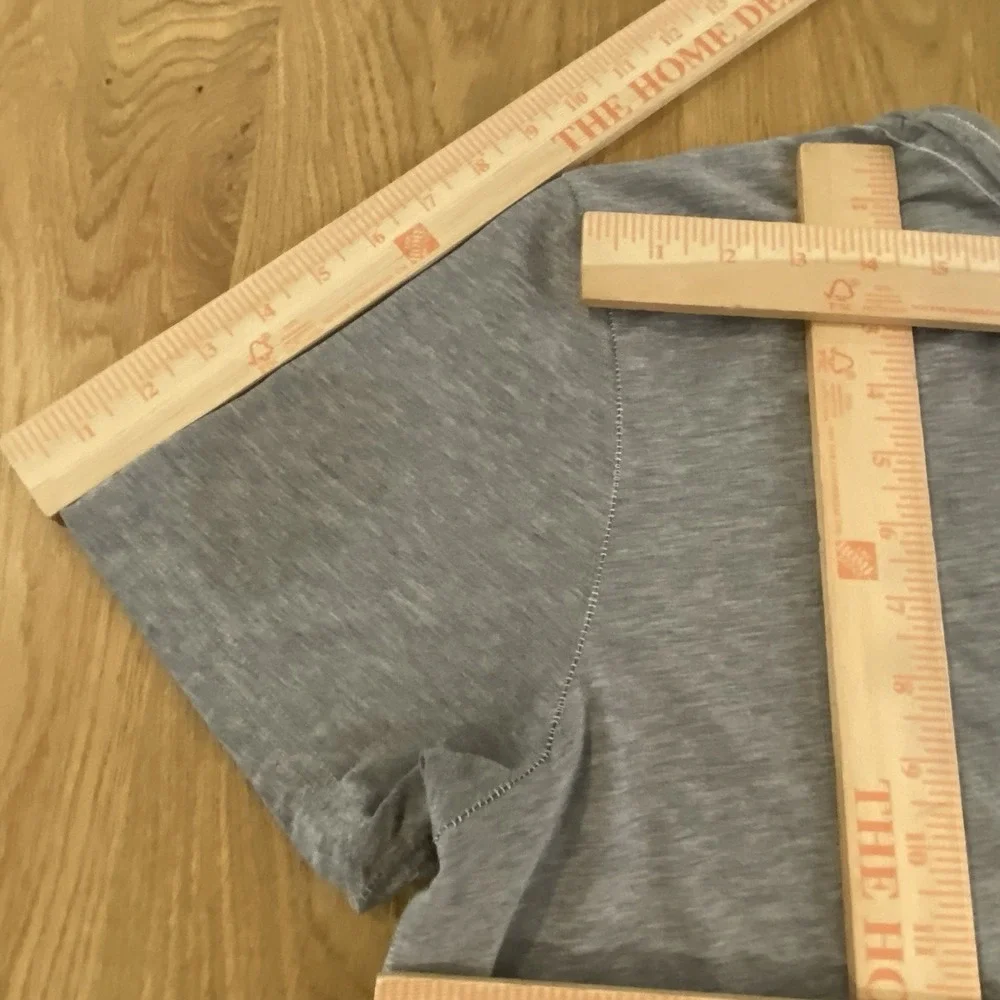 True Religion t-shirt Men's XL Gray Streetwear 